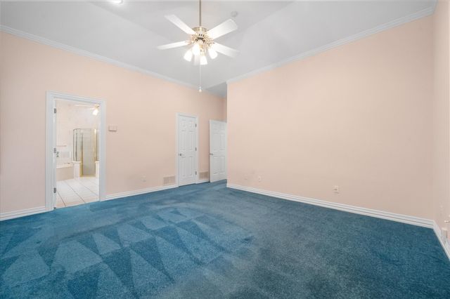 5200 Independence Avenue, Arlington, TX 76017