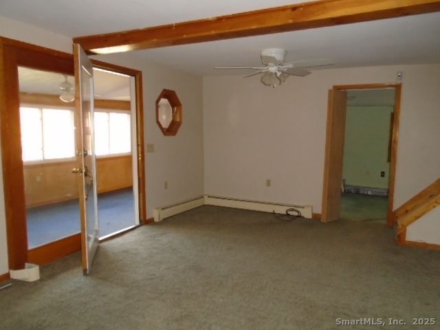 817 East Wakefield Boulevard, Winchester, CT 06098