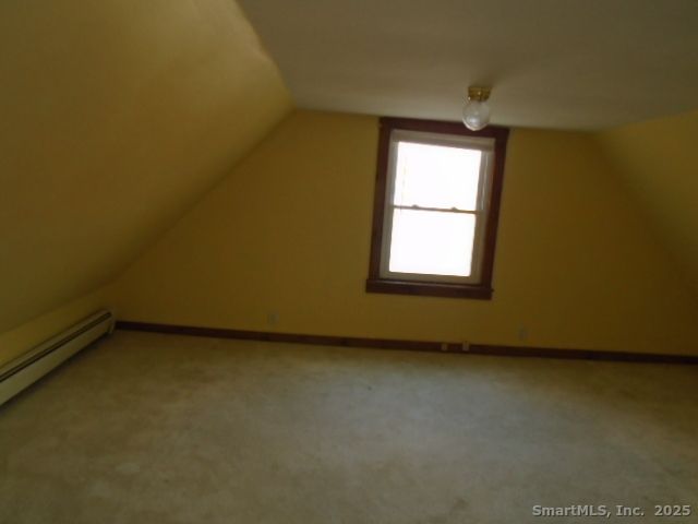 817 East Wakefield Boulevard, Winchester, CT 06098