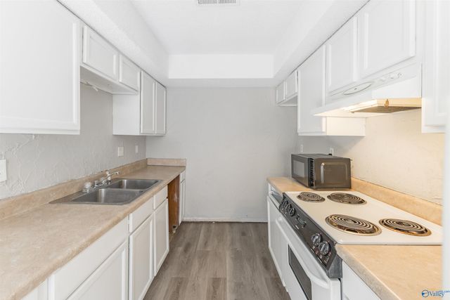 2225 SW Golf Road 316, Huntsville, AL 35802