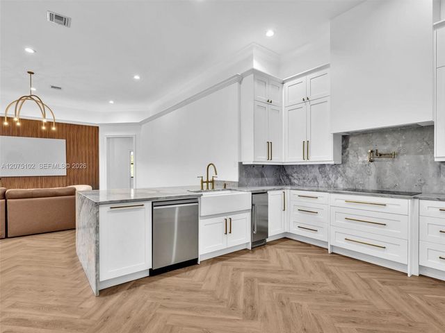 5478 SW 189th Avenue, Miramar, FL 33029