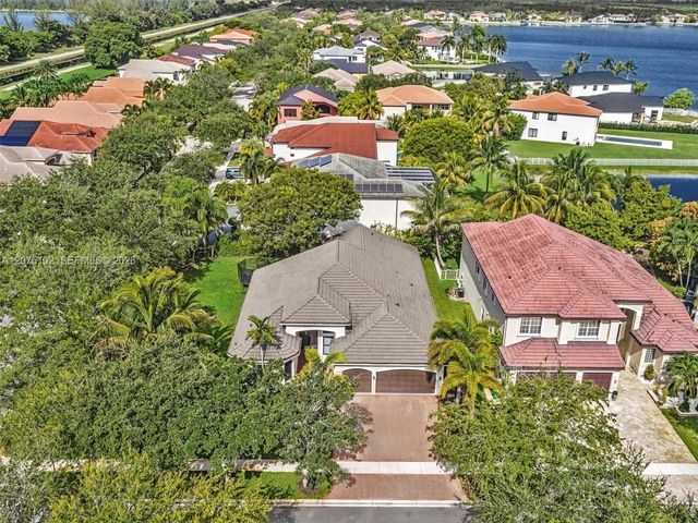 5478 SW 189th Avenue, Miramar, FL 33029