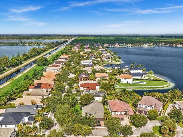 5478 SW 189th Avenue, Miramar, FL 33029