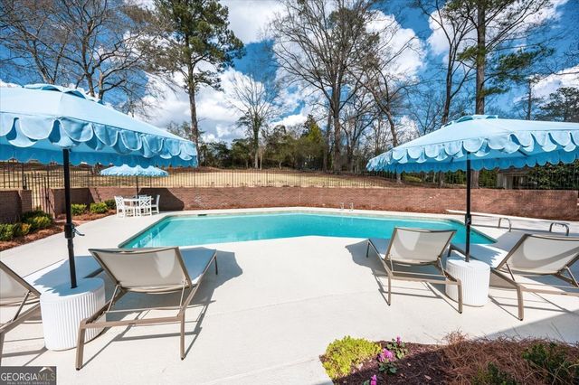 4697 Brae Burn Lane, Macon, GA 31210