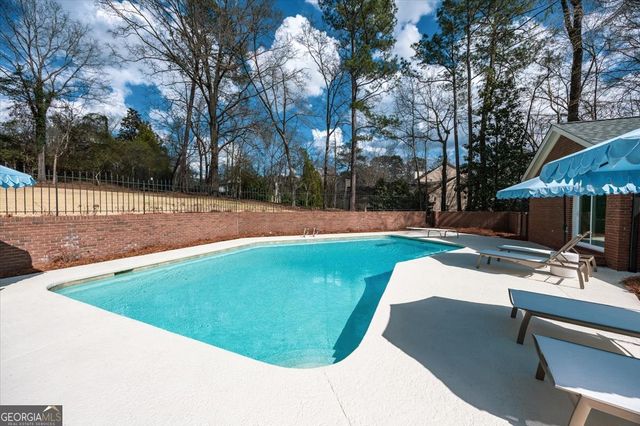 4697 Brae Burn Lane, Macon, GA 31210