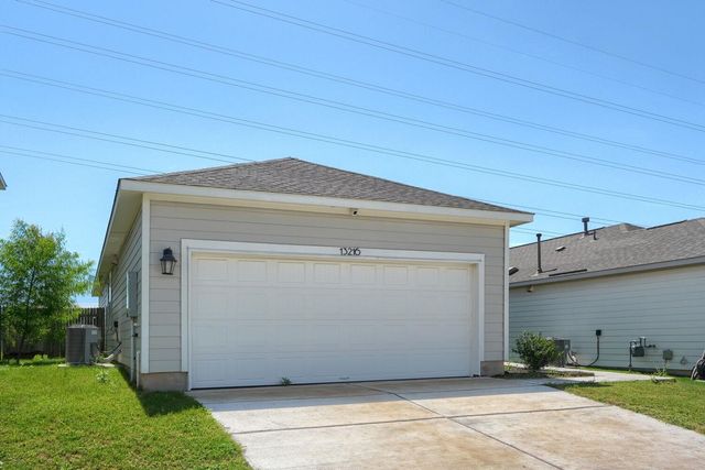 13216 Desert Orchid DR, Buda, TX 78610