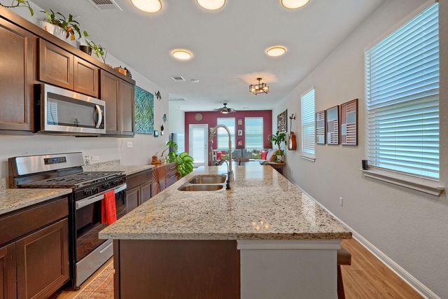 13216 Desert Orchid DR, Buda, TX 78610