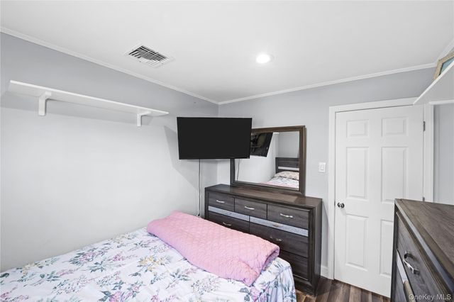 93 Lloyd Avenue, North Babylon, NY 11703