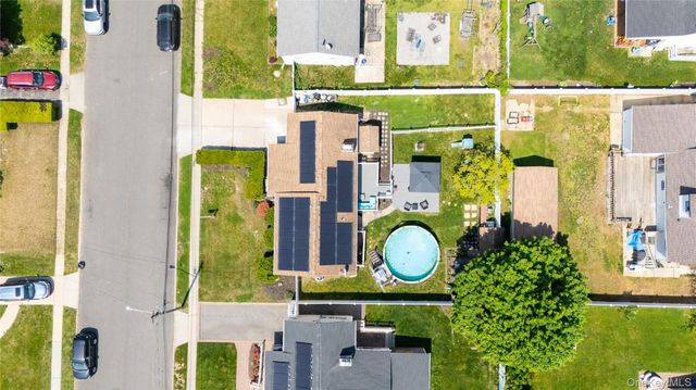 93 Lloyd Avenue, North Babylon, NY 11703
