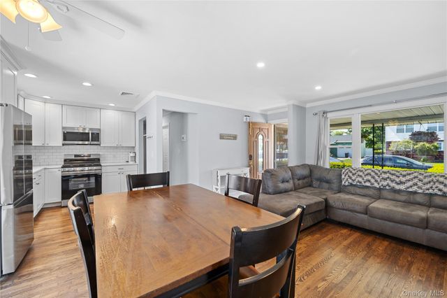 93 Lloyd Avenue, North Babylon, NY 11703
