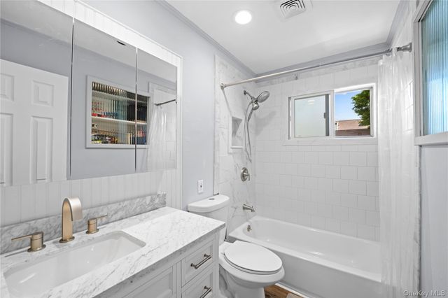93 Lloyd Avenue, North Babylon, NY 11703