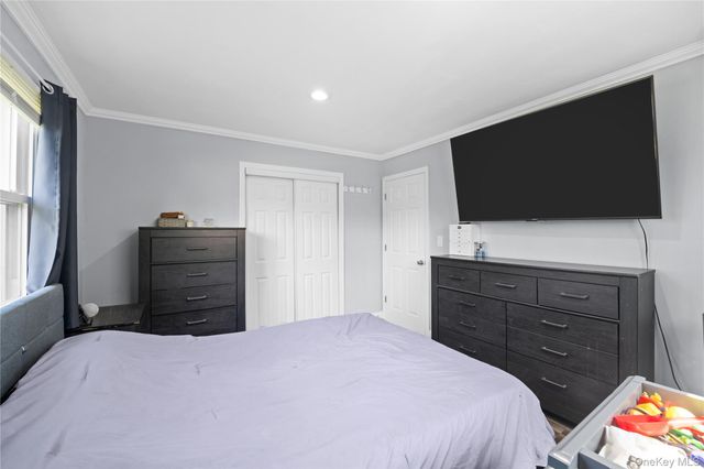 93 Lloyd Avenue, North Babylon, NY 11703