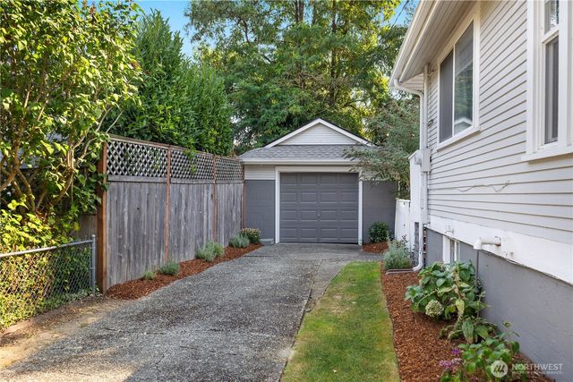 1612 Capitol Way S, Olympia, WA 98501