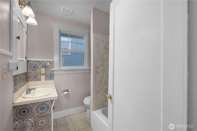 1612 Capitol Way S, Olympia, WA 98501