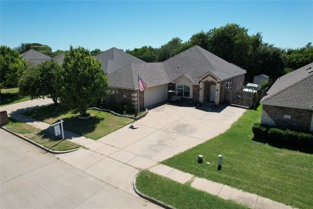 1751 Ridgemar Drive, Grand Prairie, TX 75051