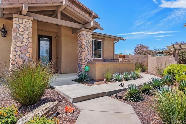 1117 Vega Way, San Marcos, CA 92078