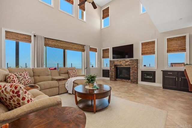 1117 Vega Way, San Marcos, CA 92078