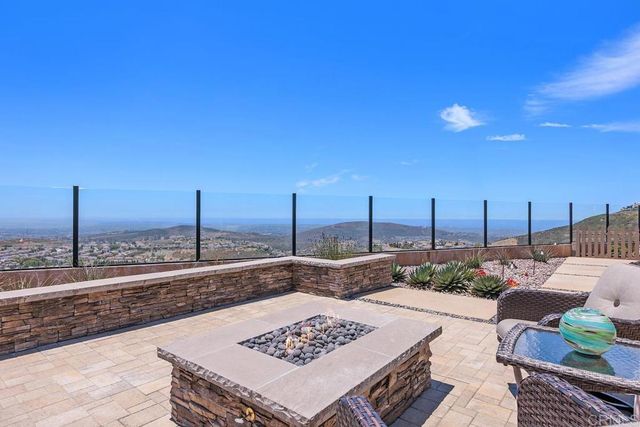 1117 Vega Way, San Marcos, CA 92078