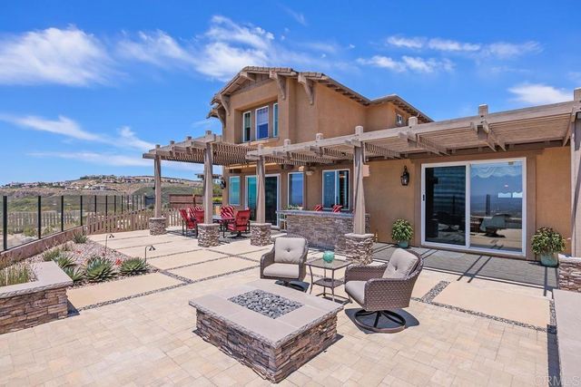 1117 Vega Way, San Marcos, CA 92078