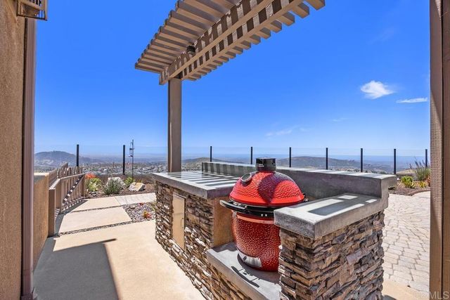 1117 Vega Way, San Marcos, CA 92078