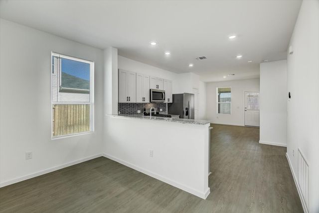 519 Louis Lane, Baytown, TX 77523