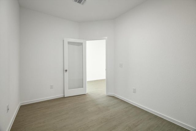 519 Louis Lane, Baytown, TX 77523