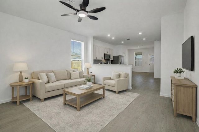 519 Louis Lane, Baytown, TX 77523