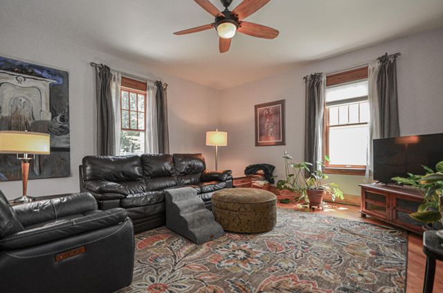 166 E 43rd Street, Covington, KY 41015