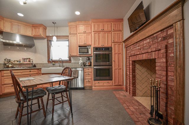 166 E 43rd Street, Covington, KY 41015