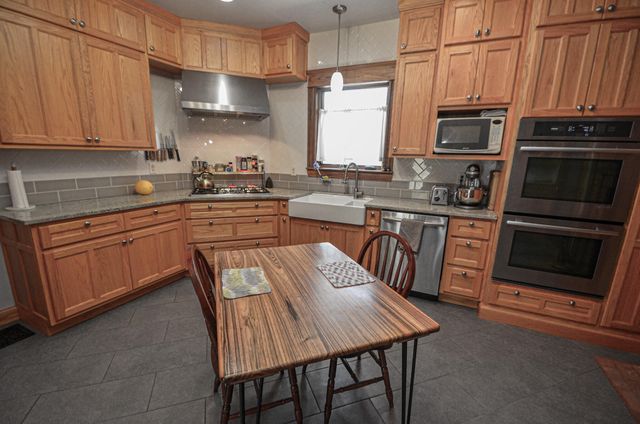 166 E 43rd Street, Covington, KY 41015