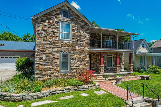 166 E 43rd Street, Covington, KY 41015