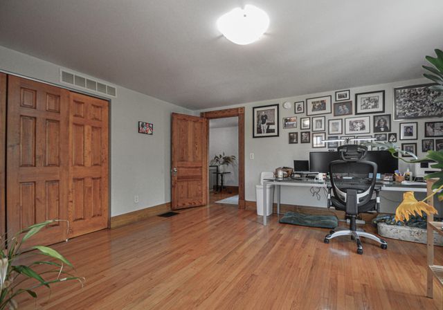 166 E 43rd Street, Covington, KY 41015