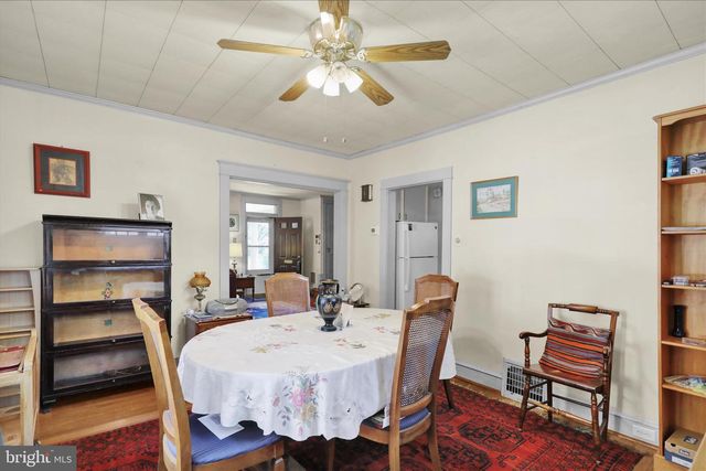802 RACE AVE, Lancaster, PA 17603
