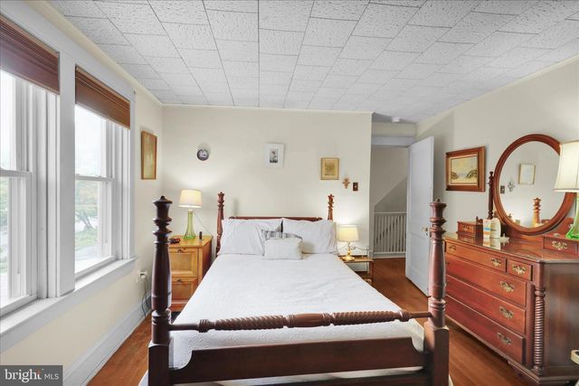 802 RACE AVE, Lancaster, PA 17603