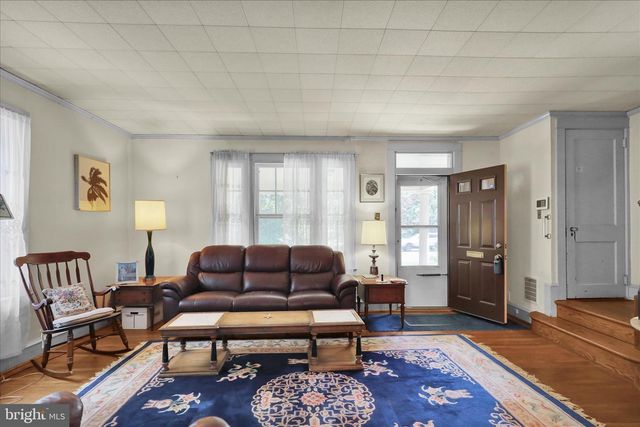 802 RACE AVE, Lancaster, PA 17603
