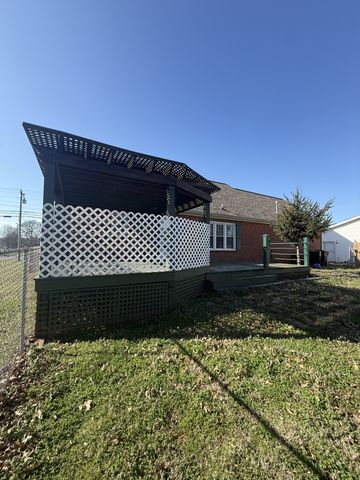 508 Veterans Pkwy, Murfreesboro, TN 37128