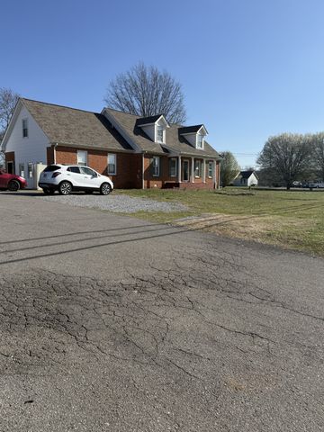 508 Veterans Pkwy, Murfreesboro, TN 37128