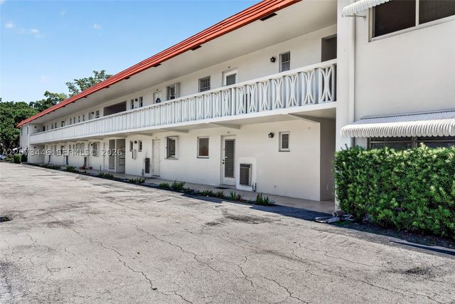 899 SE 2nd Ave 220, Deerfield Beach, FL 33441