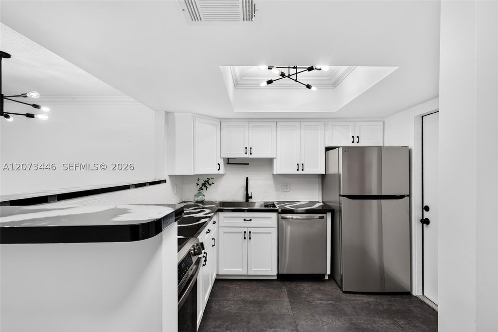 899 SE 2nd Ave 220, Deerfield Beach, FL 33441