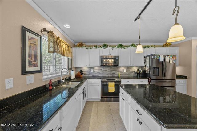 509 KNOLLE Court, St. Johns, FL 32092