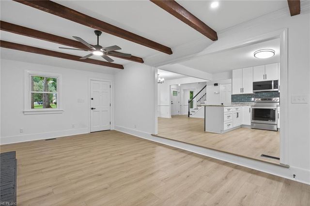 914 Etna DR, Newport News, VA 23608
