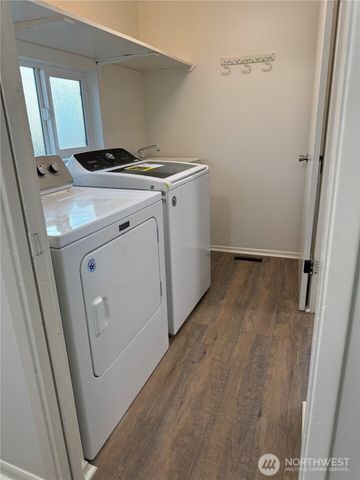 8907 Beacon Avenue S, Seattle, WA 98118