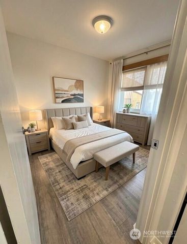 8907 Beacon Avenue S, Seattle, WA 98118