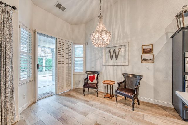 9540 N Winery Avenue, Fresno, CA 93720