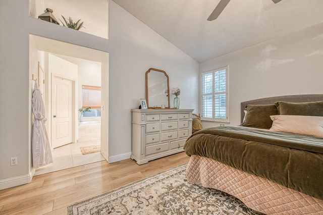 9540 N Winery Avenue, Fresno, CA 93720