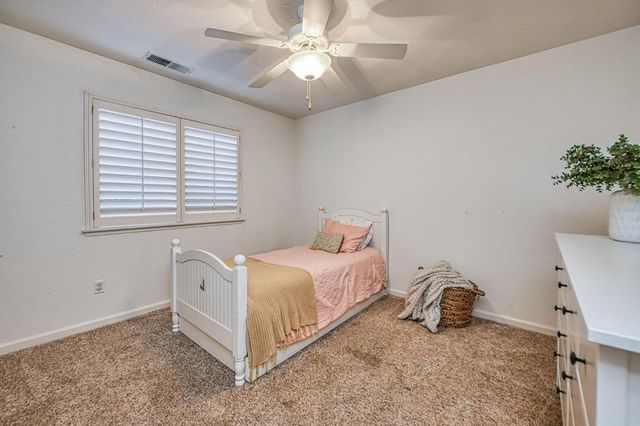 9540 N Winery Avenue, Fresno, CA 93720