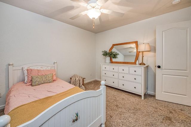 9540 N Winery Avenue, Fresno, CA 93720