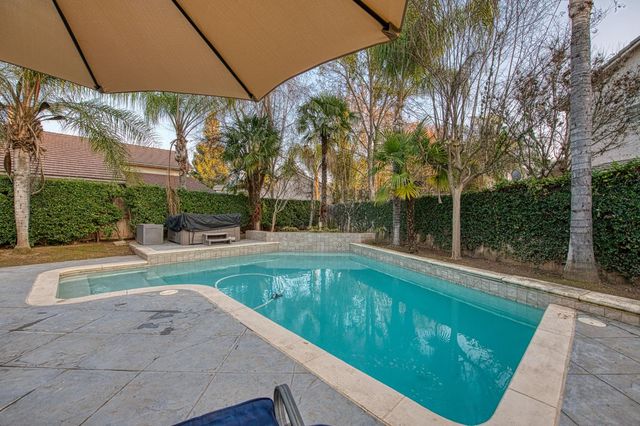 9540 N Winery Avenue, Fresno, CA 93720