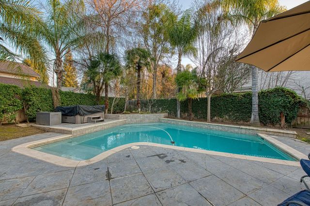 9540 N Winery Avenue, Fresno, CA 93720