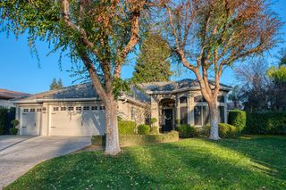 9540 N Winery Avenue, Fresno, CA 93720